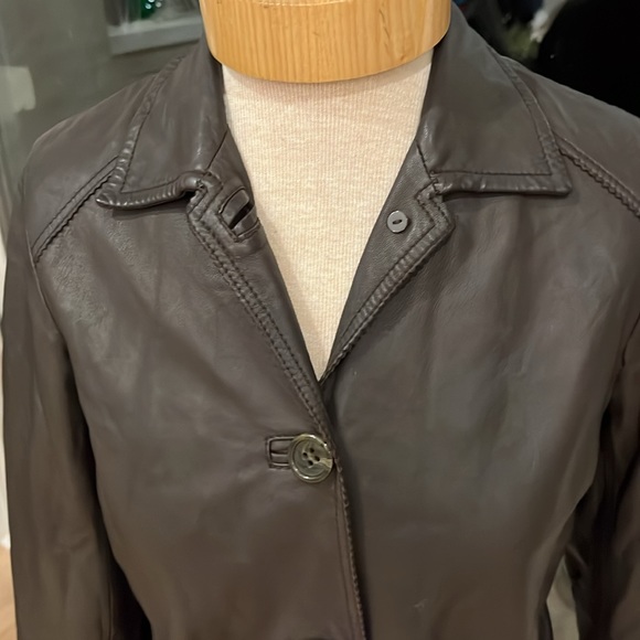 l VGUC Liz Claiborne leather jacket - Picture 2 of 12